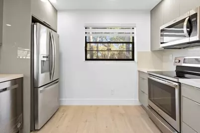 6085 N Sabal Palm Blvd, Unit #109, Tamarac, FL 33319 - Photo 5