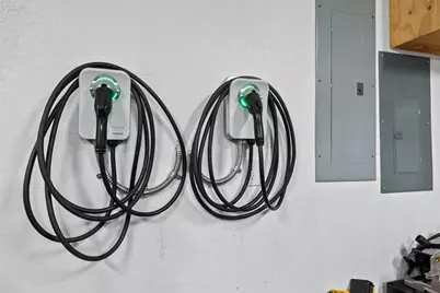 717 NE 22nd Dr, Wilton Manors, FL 33305 - Photo 27