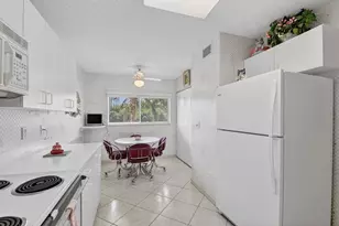 4735 Lucerne Lakes Blvd, Lake Worth, FL 33467 - Photo 9