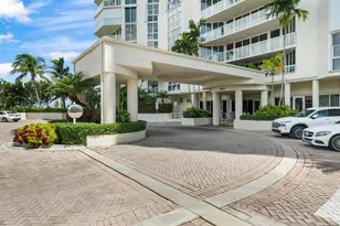 6051 N Ocean Dr, Hollywood, FL 33019 - Photo 43