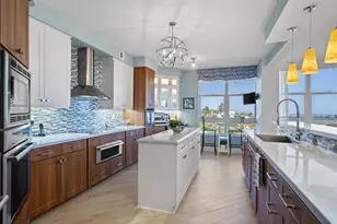 6051 N Ocean Dr, Hollywood, FL 33019 - Photo 7