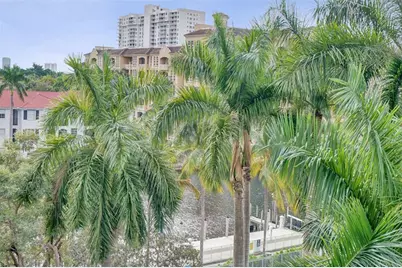 3000 NE 188th St, Unit #402, Miami, FL 33180 - Photo 27