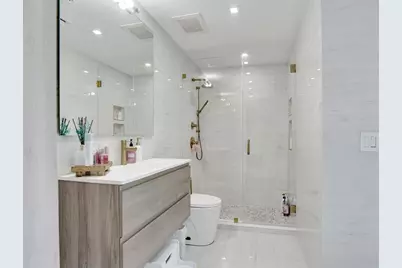 3000 NE 188th St, Unit #402, Miami, FL 33180 - Photo 15