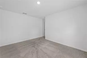 8426 104th Ct, Vero Beach, FL 32967 - Photo 13