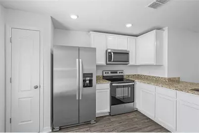 8426  104th Ct, Vero Beach, FL 32967 - Photo 5