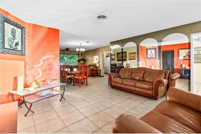 820 NW 38th Ave, Lauderhill, FL 33311 - Photo 11