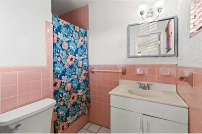 820 NW 38th Ave, Lauderhill, FL 33311 - Photo 15