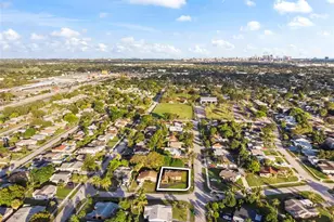 820 NW 38th Ave, Lauderhill, FL 33311 - Photo 37