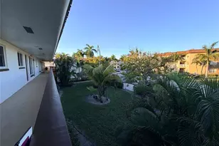 600 S Luna Ct, Hollywood, FL 33021 - Photo 21