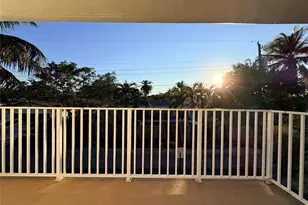 600 S Luna Ct, Hollywood, FL 33021 - Photo 15