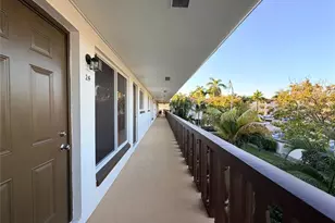 600 S Luna Ct, Hollywood, FL 33021 - Photo 17