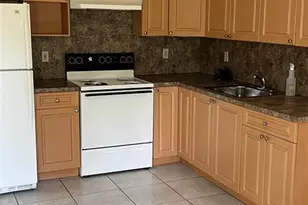 2227 Monroe St, Hollywood, FL 33020 - Photo 3