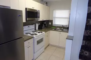 5300 Washington St, Hollywood, FL 33021 - Photo 5