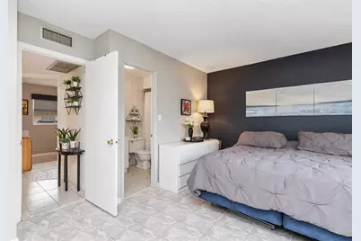 4441 NW 16th St, Unit #J110, Fort Lauderdale, FL 33313 - Photo 17