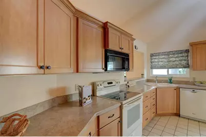 9745 N Marina Dr, Sebastian, FL 32958 - Photo 17