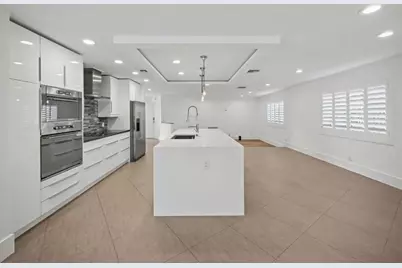 7981  Edgewater Dr, West Palm Beach, FL 33406 - Photo 5