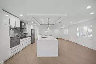 7981 Edgewater Dr, West Palm Beach, FL 33406 - Photo 5