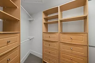 7981 Edgewater Dr, West Palm Beach, FL 33406 - Photo 11