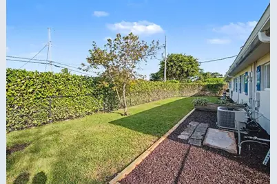 7981  Edgewater Dr, West Palm Beach, FL 33406 - Photo 29