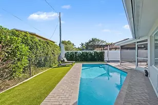 7981 Edgewater Dr, West Palm Beach, FL 33406 - Photo 31