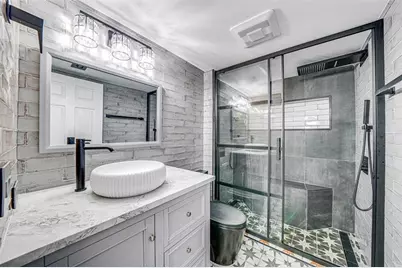 2021 SE 10th Ave, Unit #205, Fort Lauderdale, FL 33316 - Photo 25