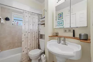 3510 Harrison St, Hollywood, FL 33021 - Photo 13