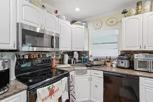 3510 Harrison St, Hollywood, FL 33021 - Photo 11