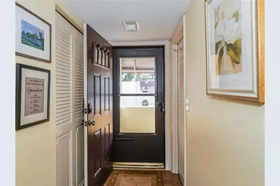 835  18th, Unit #404, Vero Beach, FL 32960 - Photo 5