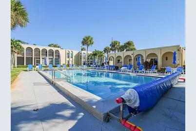 835  18th, Unit #404, Vero Beach, FL 32960 - Photo 9
