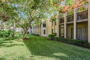 835 18th Unit, Vero Beach, FL 32960 - Photo 3