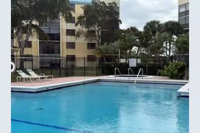 6475 W Oakland Park Blvd, Unit #401, Lauderhill, FL 33313 - Photo 27