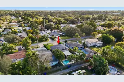 2619  Cleveland St, Hollywood, FL 33020 - Photo 31