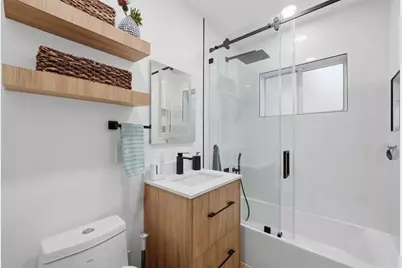 2619  Cleveland St, Hollywood, FL 33020 - Photo 19