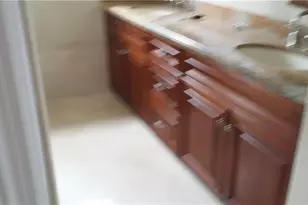 9510 NW 82nd St, Tamarac, FL 33321 - Photo 9