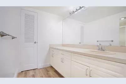 3430  Galt Ocean Dr, Unit #205, Fort Lauderdale, FL 33308 - Photo 19