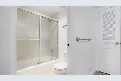 3430  Galt Ocean Drive, Unit #205, Fort Lauderdale, FL 33308 - Photo 21