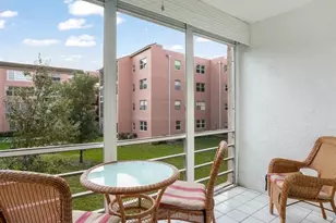 2851 Somerset Dr, Lauderdale Lakes, FL 33311 - Photo 1