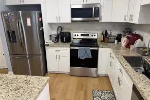 7968 SW 7th St, North Lauderdale, FL 33068 - Photo 9