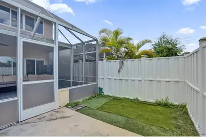 1235 NW 51st St, Deerfield Beach, FL 33442 - Photo 25