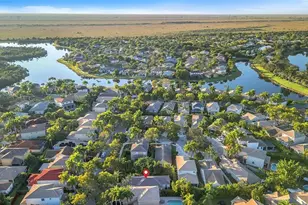 1059 Golden Cane Dr, Weston, FL 33327 - Photo 9