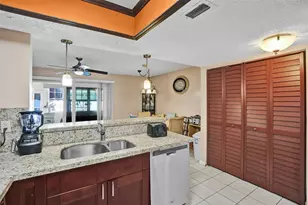 8081 NW 11th St, Margate, FL 33063 - Photo 11