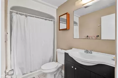 8081 NW 11th St, Unit #E, Margate, FL 33063 - Photo 23