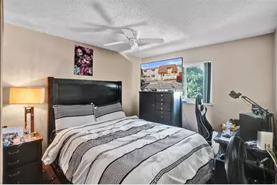 8081 NW 11th St, Unit #E, Margate, FL 33063 - Photo 27