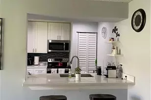 401 SW 86th Ave Unit, Pembroke Pines, FL 33025 - Photo 3