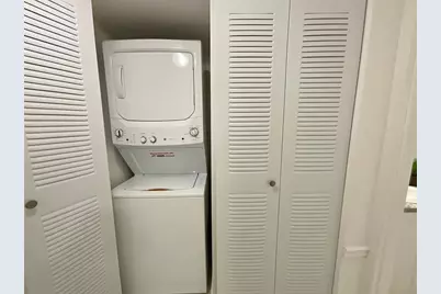 9517  Fontainebleau Blvd, Unit #521-324, Miami, FL 33172 - Photo 5