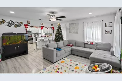 708 NW 15th St, Homestead, FL 33030 - Photo 7