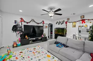 708 NW 15th St, Homestead, FL 33030 - Photo 9