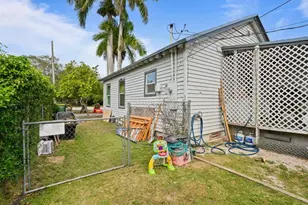 708 NW 15th St, Homestead, FL 33030 - Photo 29