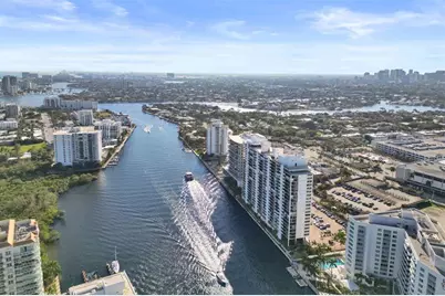 936  Intracoastal D, Unit #10E, Fort Lauderdale, FL 33304 - Photo 3