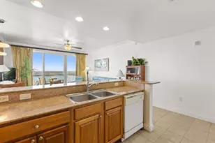 13427 Blue Heron Beach Dr, Orlando, FL 32821 - Photo 9